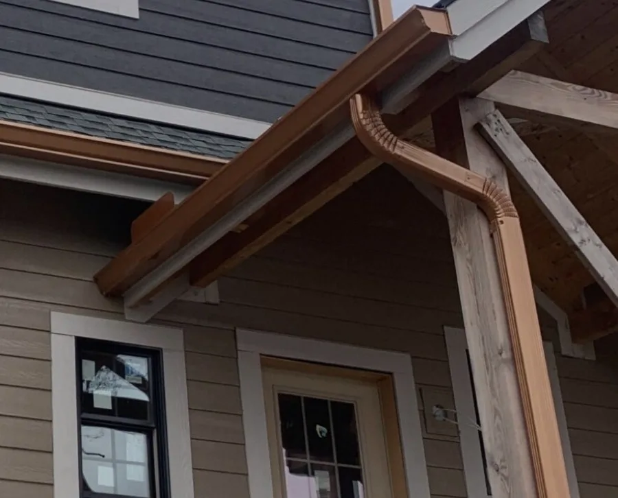 Copper gutter installation detail
