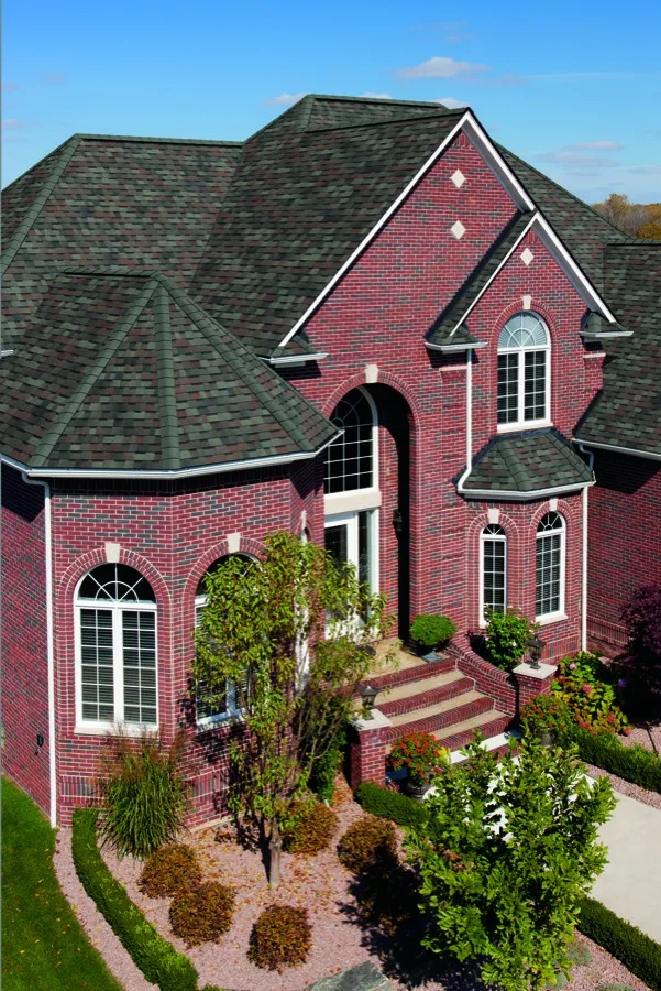 Owens Corning TruDefinition Duration shingle in Colonial Slate